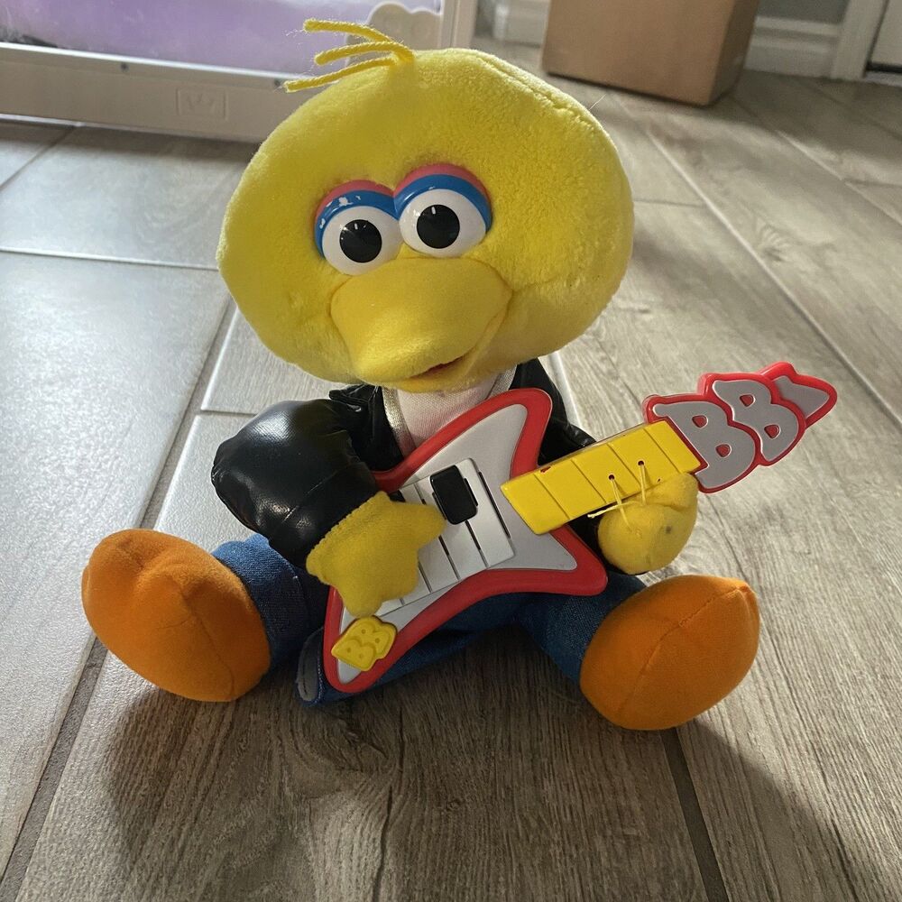 SESAME STREET plush interactive Rock & Roll Big Bird moving toy w/ guitar 2001